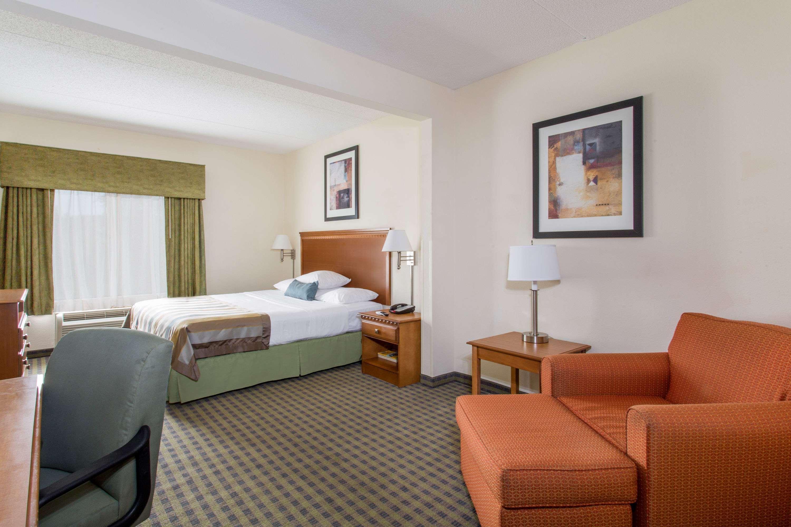 Wingate By Wyndham Atlanta Fairburn Hotel Bagian luar foto