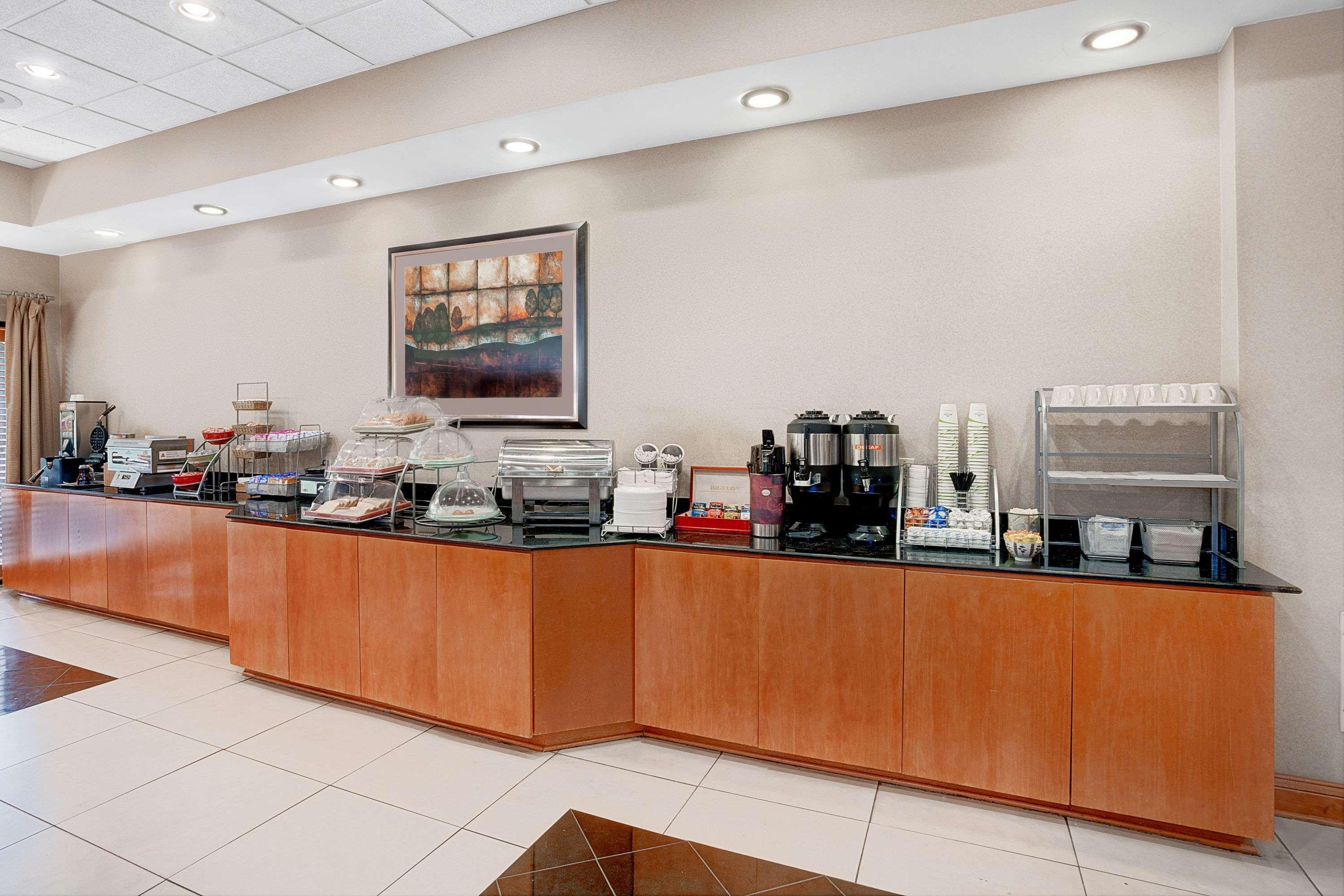 Wingate By Wyndham Atlanta Fairburn Hotel Bagian luar foto