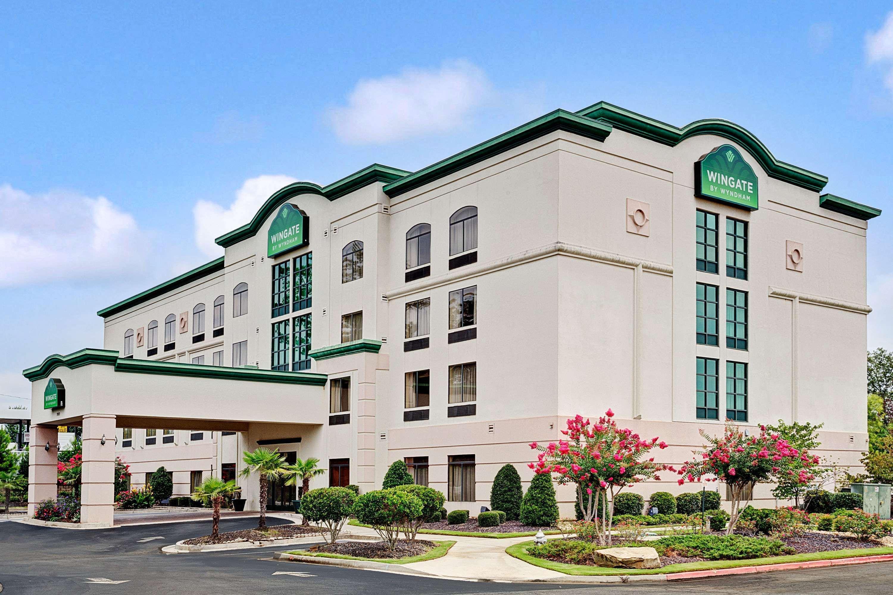 Wingate By Wyndham Atlanta Fairburn Hotel Bagian luar foto